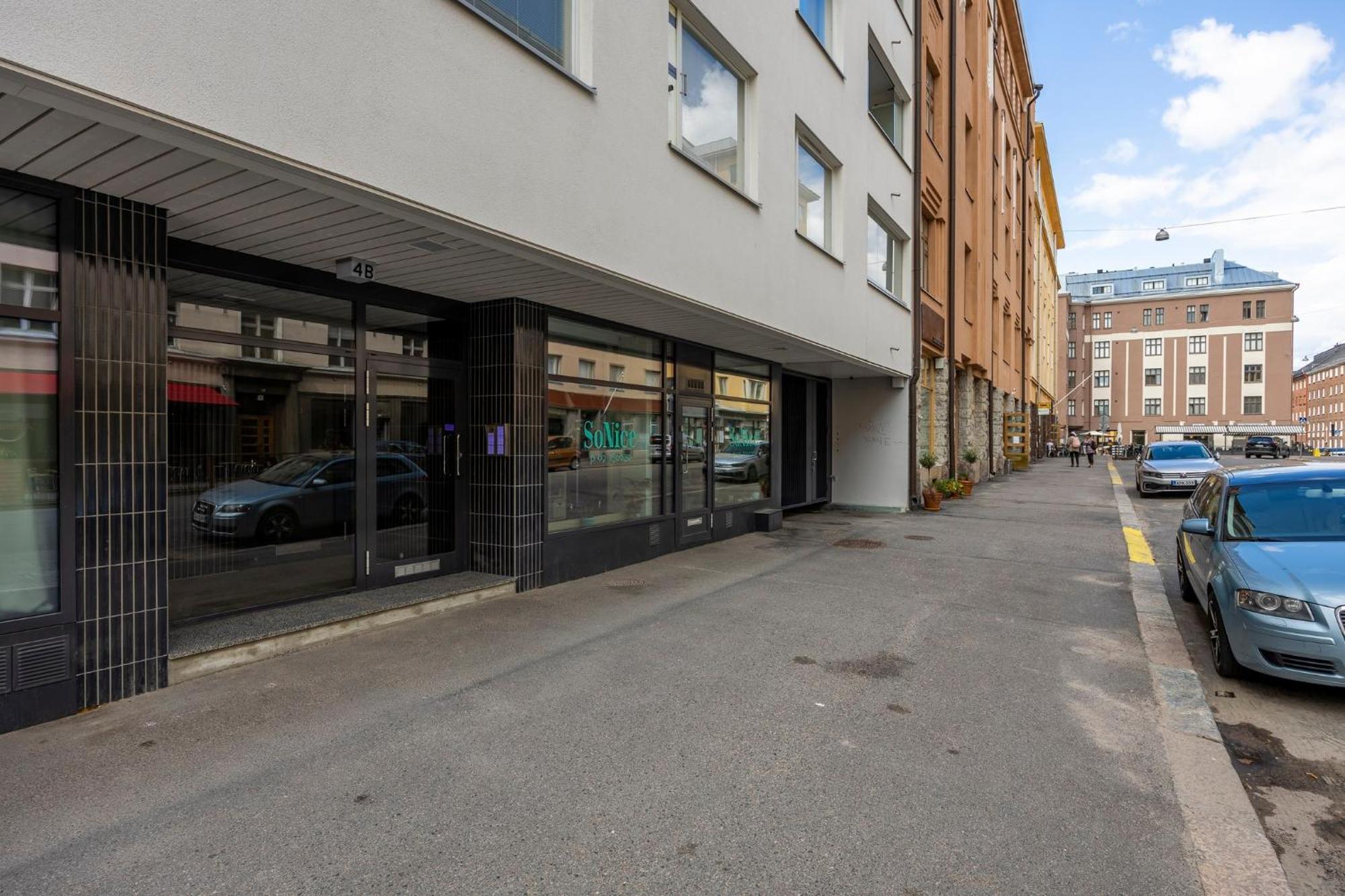 Stylish Flat In Trendy Kallio 赫尔辛基 外观 照片